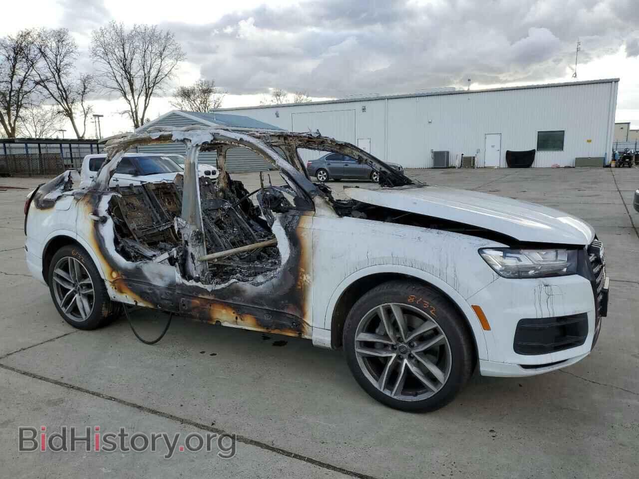 2017 AUDI Q7 - VIN: WA1VAAF79HD037172 - Фото 4