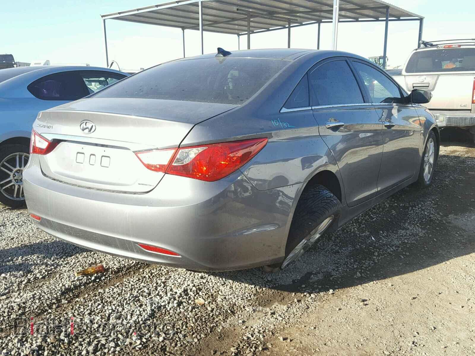 2012 HYUNDAI SONATA - VIN: 5NPEC4AC6CH335977 - Фото 4