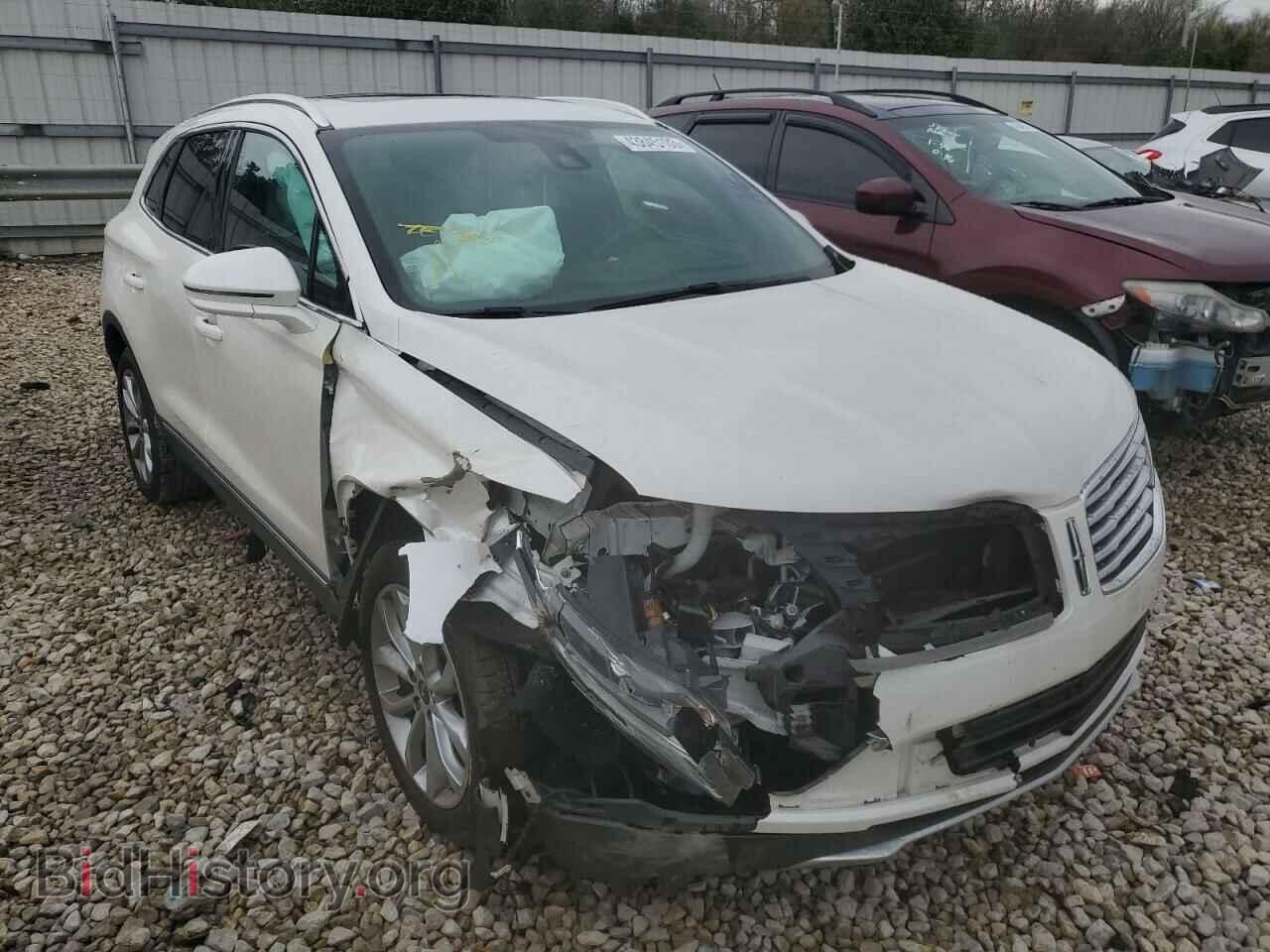 2017 LINCOLN MKC - VIN: 5LMCJ2C93HUL12407 - Photo 4