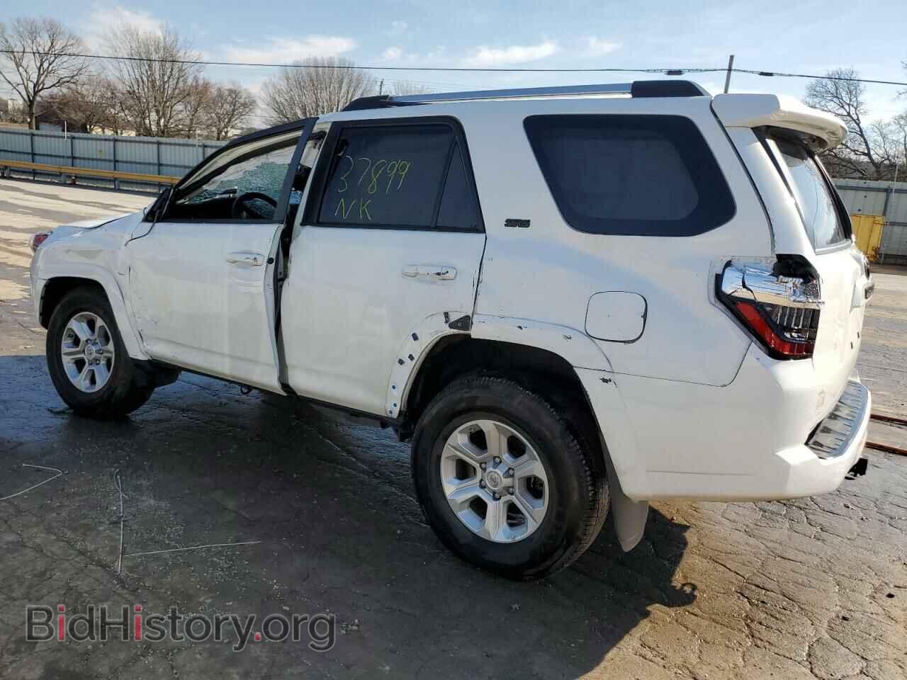 2021 TOYOTA 4RUNNER - VIN: JTEFU5JRXM5247734 - Фото 2