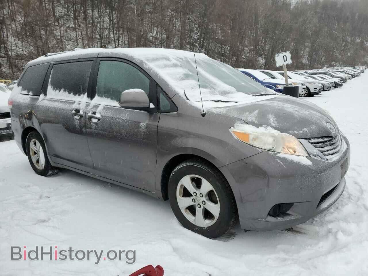 2012 TOYOTA All Models - VIN: 5TDKK3DC6CS266830 - Фото 4