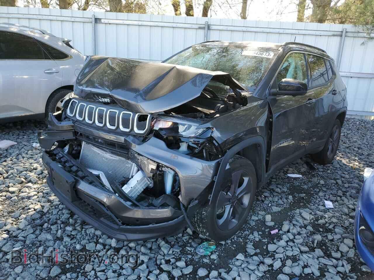 Фотография 3C4NJDFB7NT125817 - JEEP COMPASS 2022