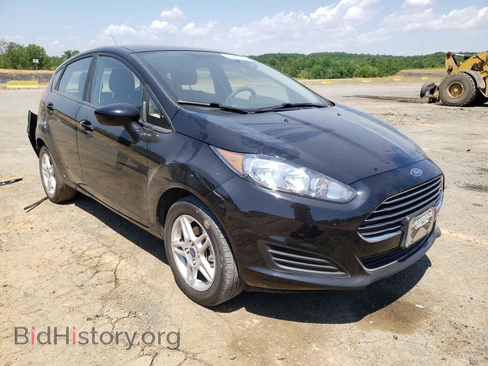 Фотография 3FADP4EJ0HM121440 - FORD FIESTA 2017