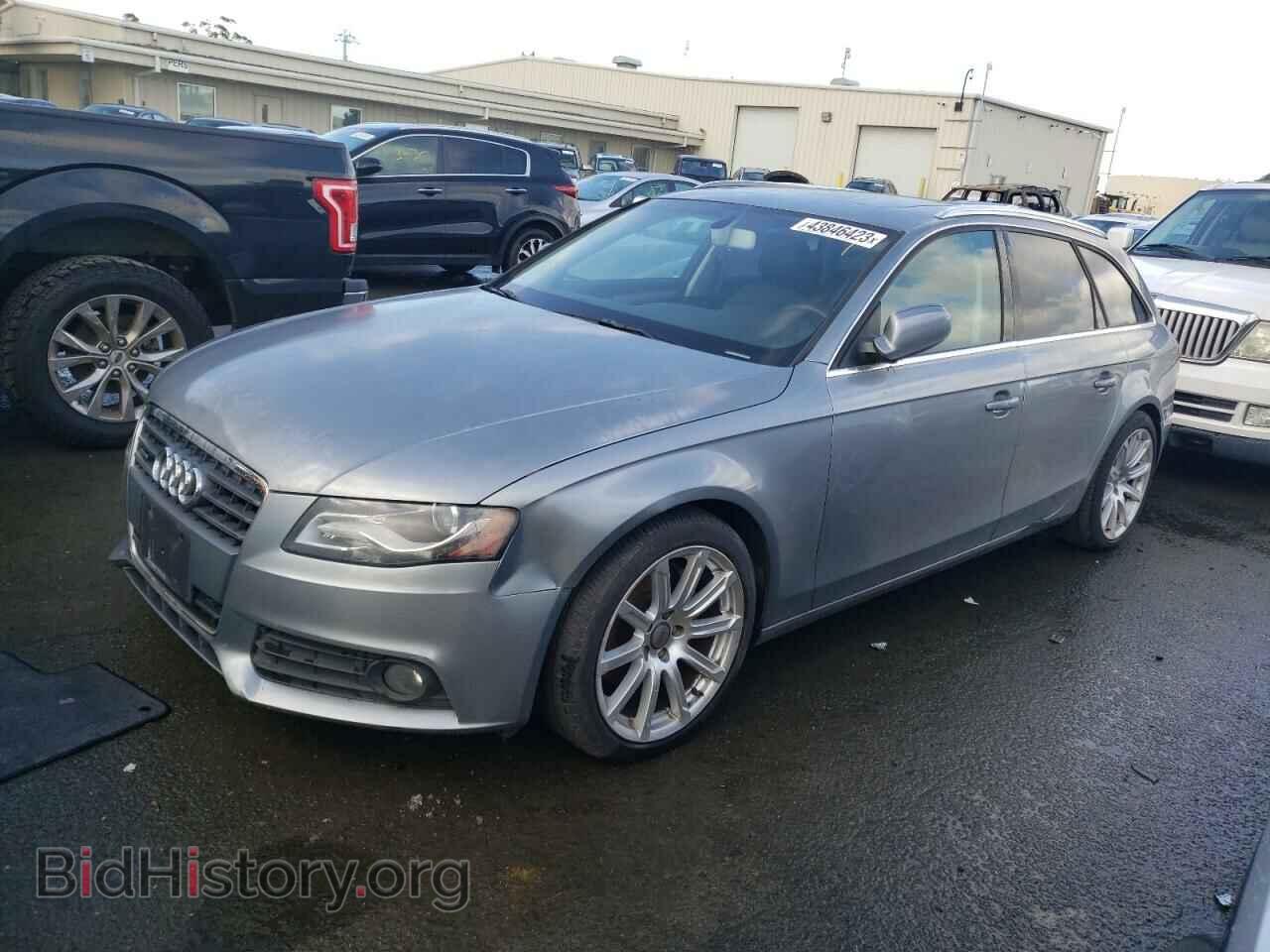 Photo WAUWFBFL1AA132585 - AUDI A4 2010