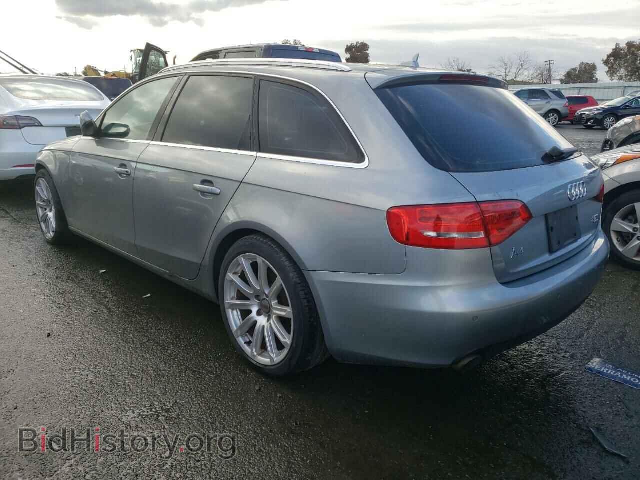 2010 AUDI A4 - VIN: WAUWFBFL1AA132585 - Photo 2