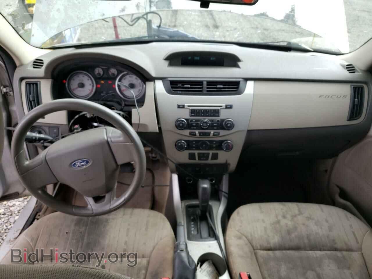 2008 FORD FOCUS - VIN: 1FAHP35N38W172011 - Фото 8