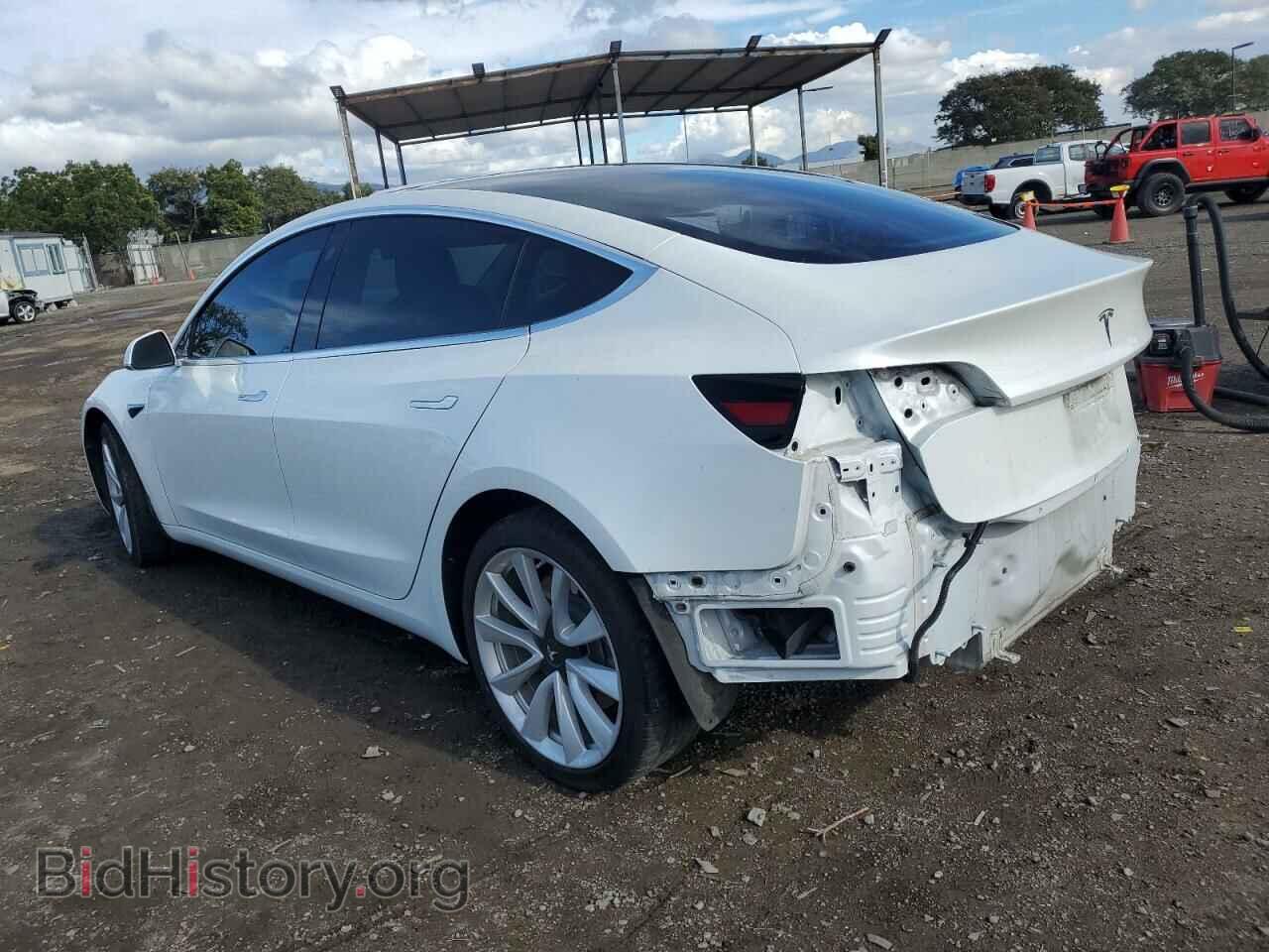 2019 TESLA MODEL 3 - VIN: 5YJ3E1EB8KF408622 - Photo 2