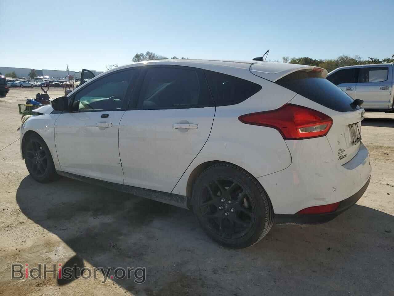 2016 FORD FOCUS - VIN: 1FADP3K20GL201358 - Фото 2