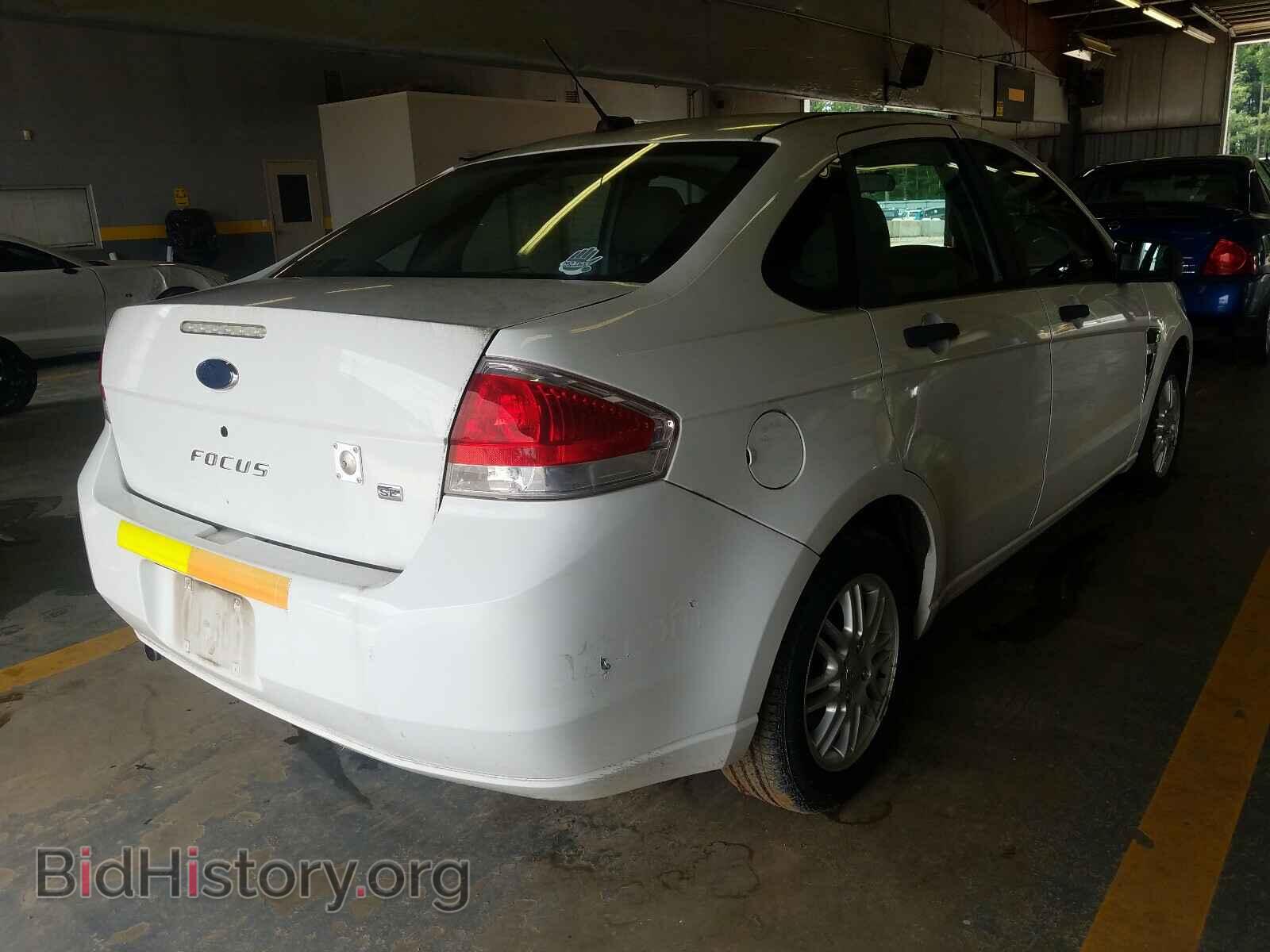 2008 FORD FOCUS - VIN: 1FAHP35N98W182655 - Фото 4