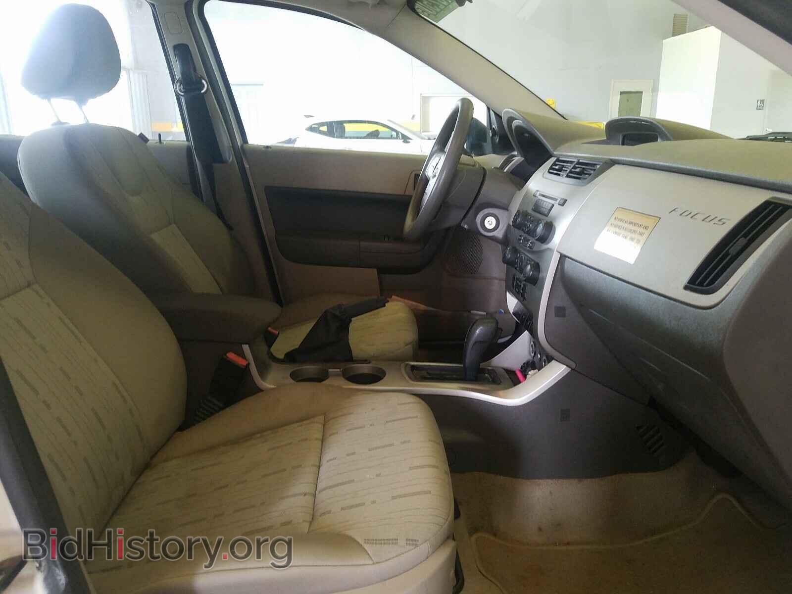 2008 FORD FOCUS - VIN: 1FAHP35N98W182655 - Фото 5