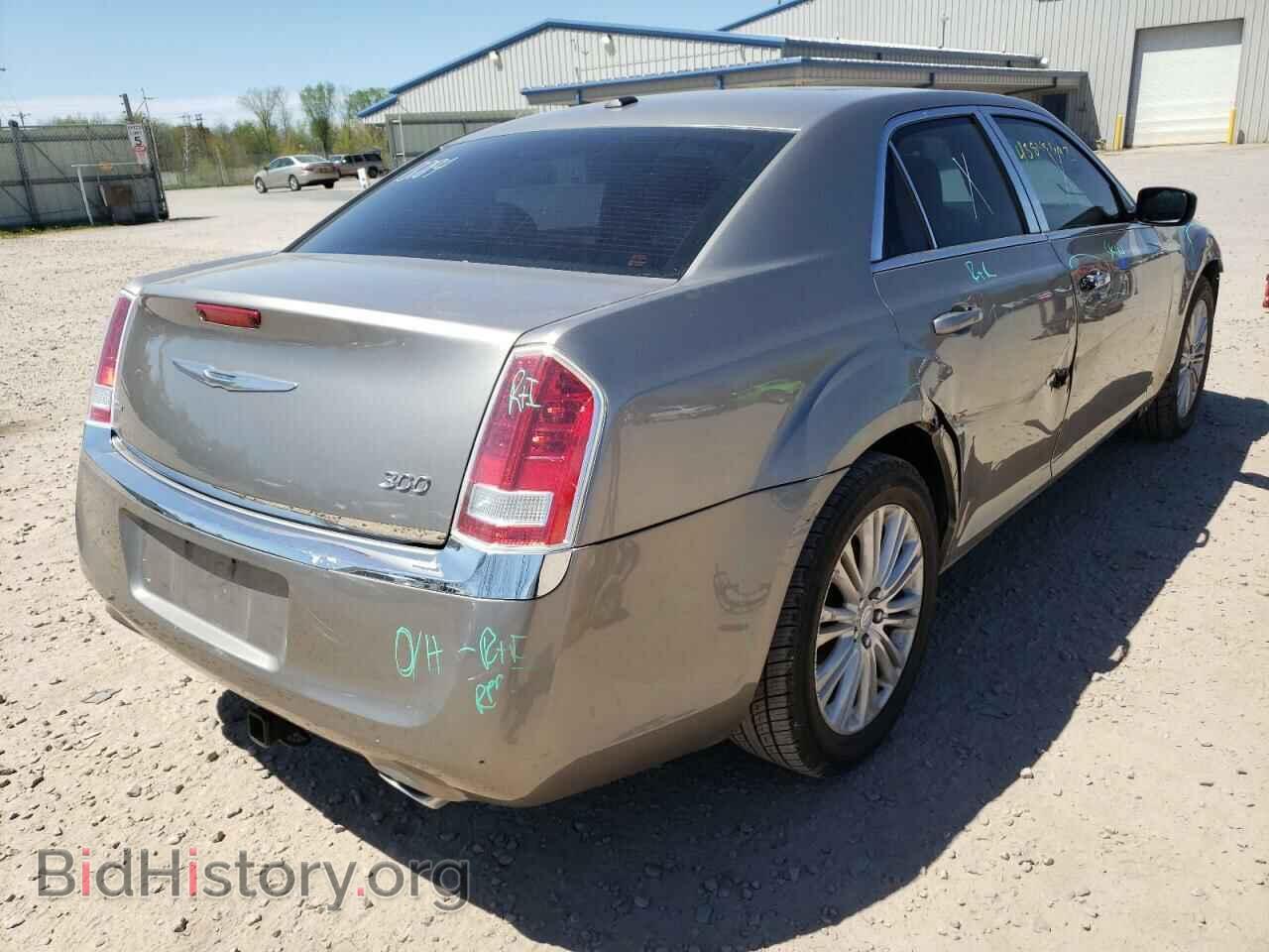 2014 CHRYSLER 300 - VIN: 2C3CCARG4EH163431 - Фото 4