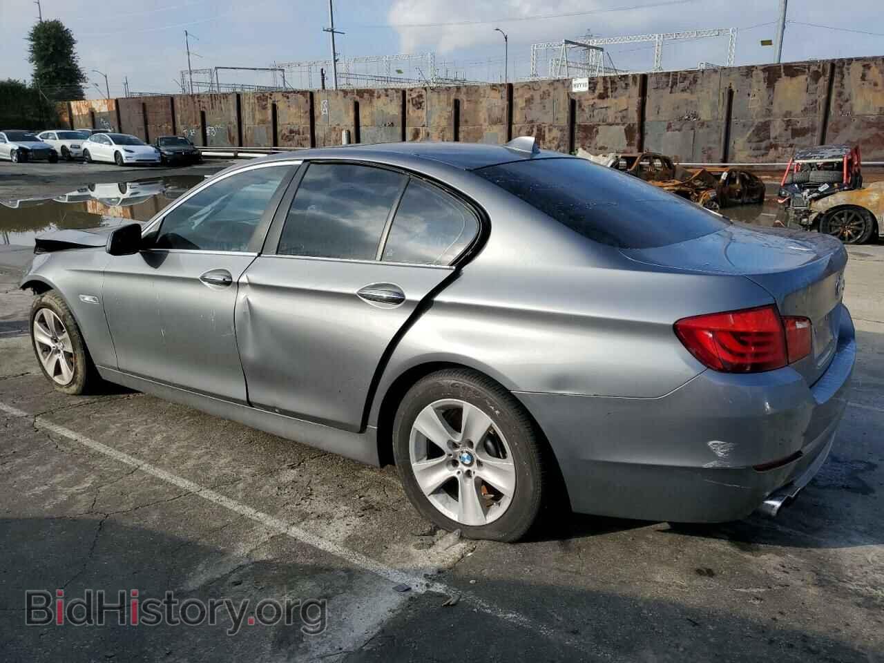 2012 BMW 5 SERIES - VIN: WBAXG5C54CDY28643 - Фото 2