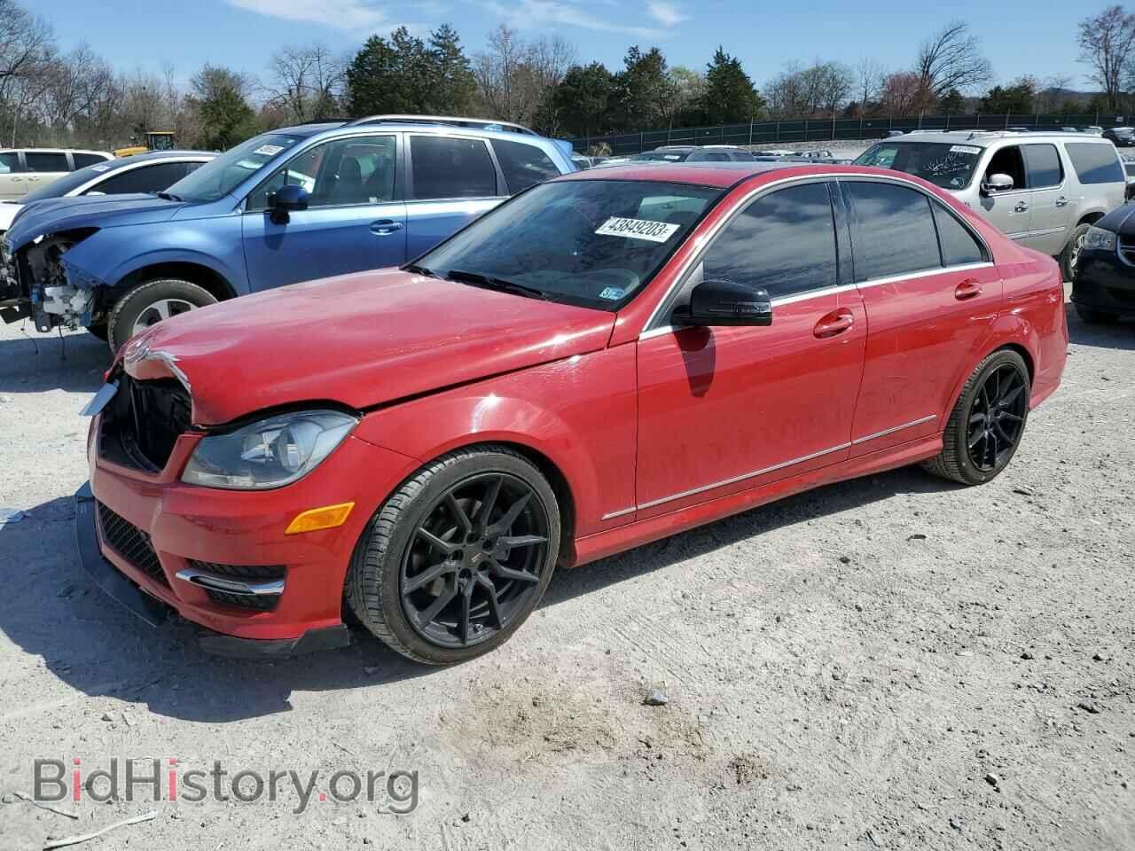 Photo WDDGF4HB5DR264672 - MERCEDES-BENZ C-CLASS 2013