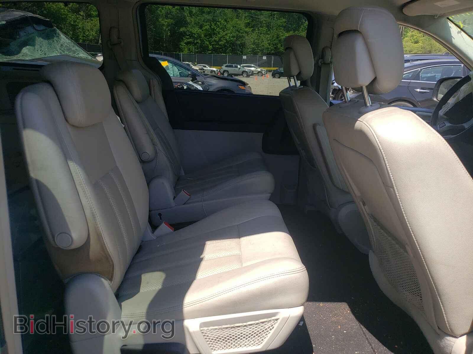 2010 CHRYSLER MINIVAN - VIN: 2A4RR8D16AR481050 - Фото 6