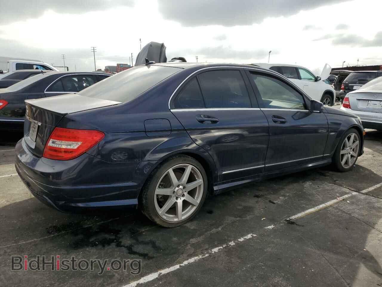2012 MERCEDES-BENZ C-CLASS - VIN: WDDGF4HB3CA718625 - Фото 3