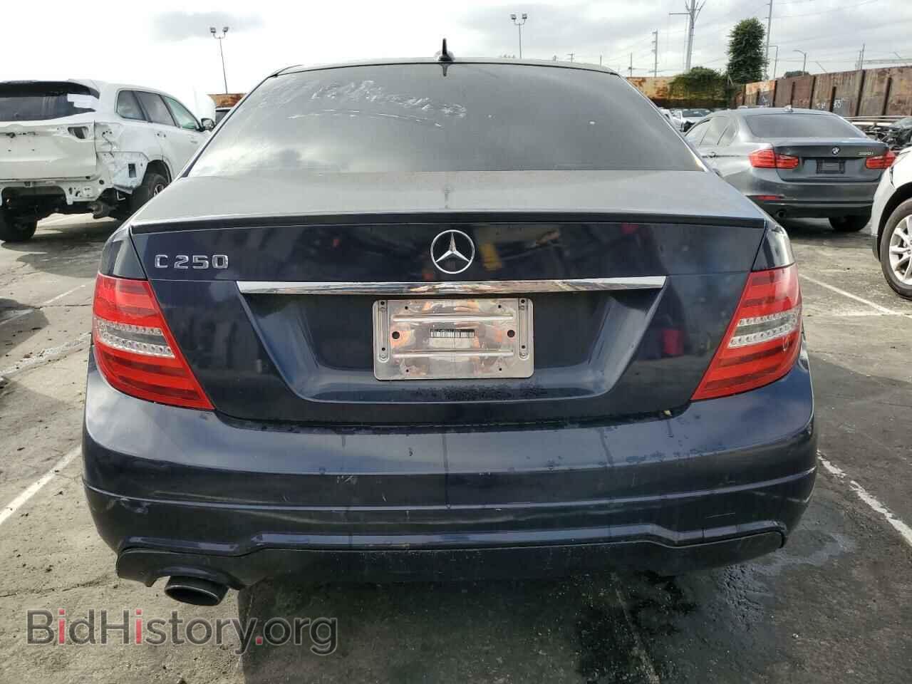 2012 MERCEDES-BENZ C-CLASS - VIN: WDDGF4HB3CA718625 - Фото 6