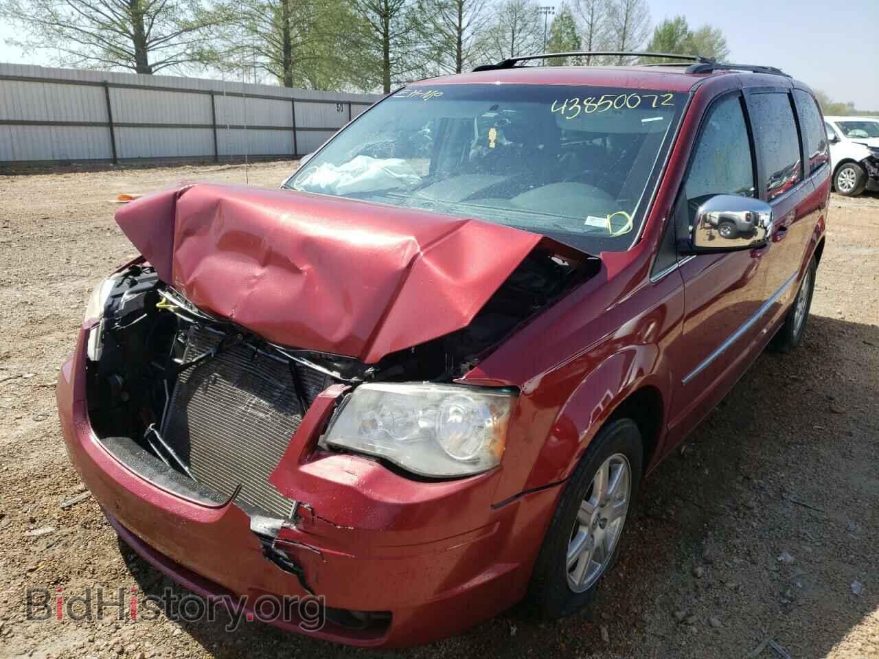 2010 CHRYSLER MINIVAN - VIN: 2A4RR8D17AR404848 - Фото 2