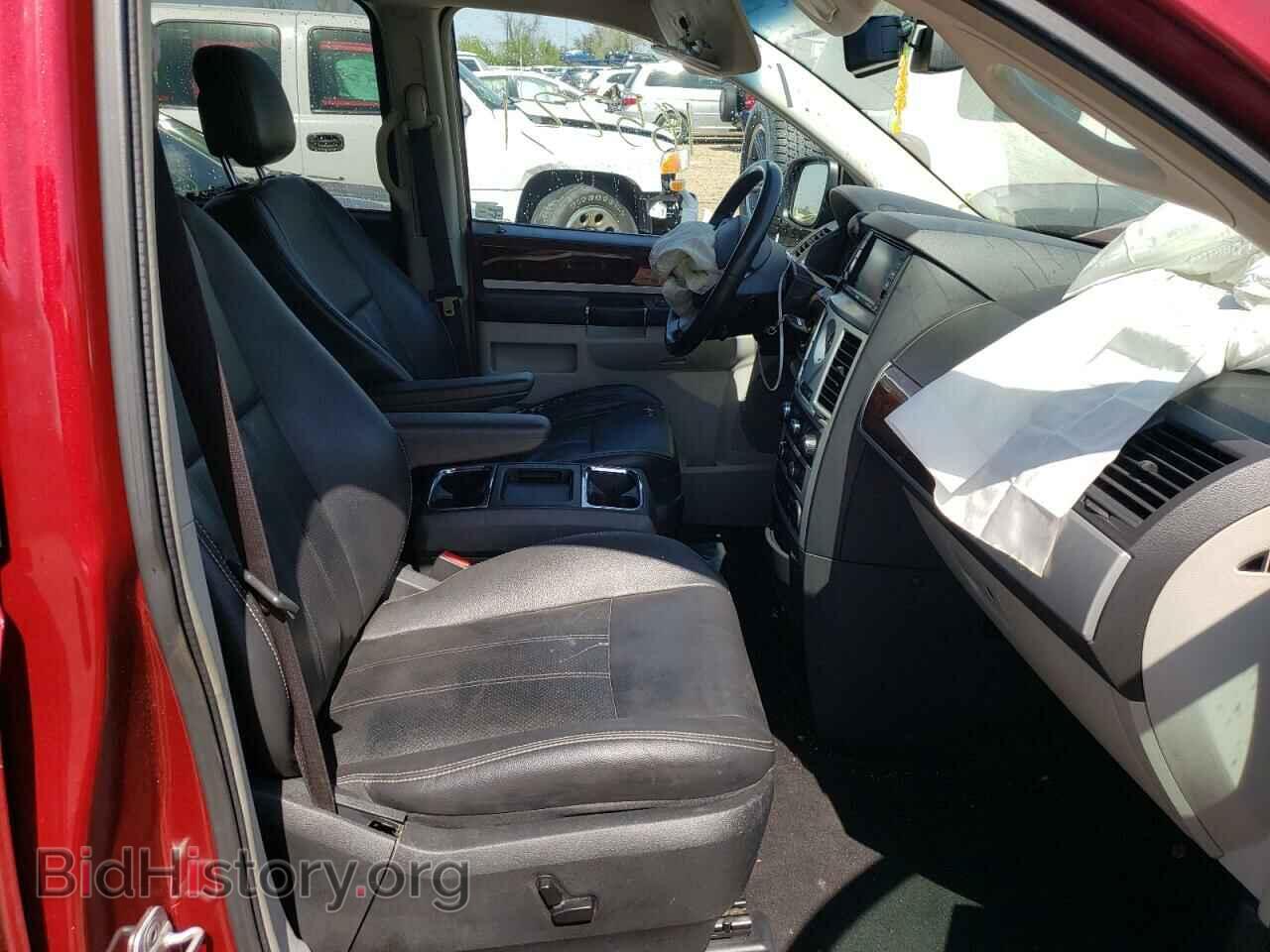 2010 CHRYSLER MINIVAN - VIN: 2A4RR8D17AR404848 - Фото 5