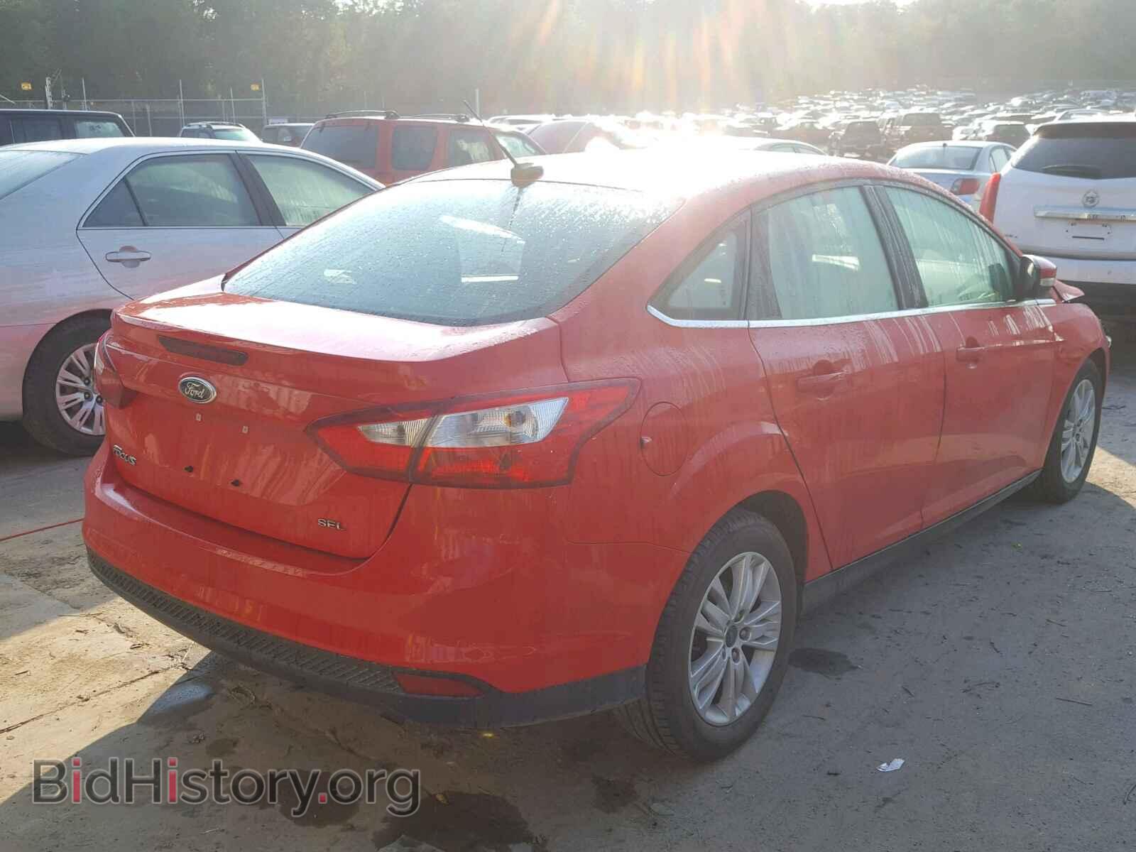2012 Ford FOCUS (VIN 1FAHP3H20CL169059) — photo 4 of 10