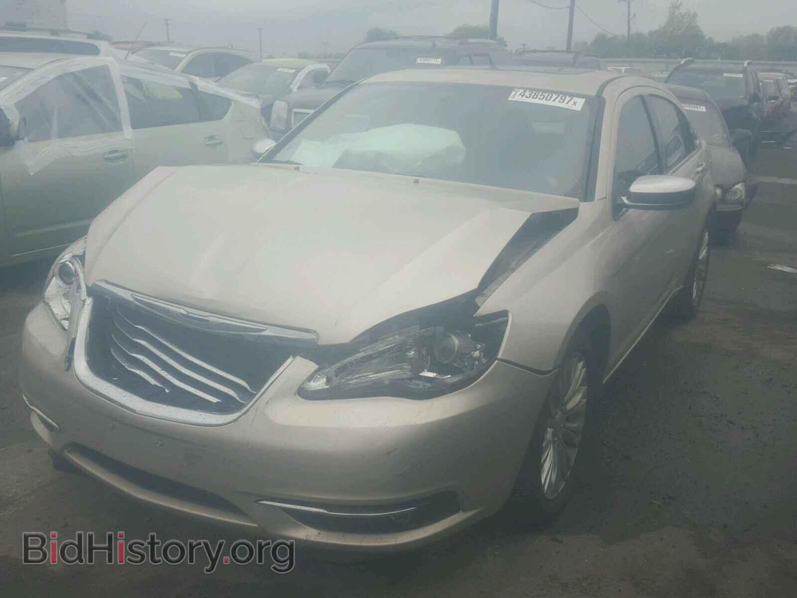 2013 CHRYSLER 200 - VIN: 1C3CCBCG2DN724066 - Photo 2