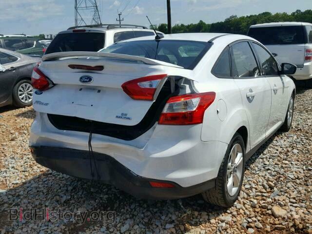 2012 Ford FOCUS (VIN 1FAHP3F21CL461418) — фото 4 из 10