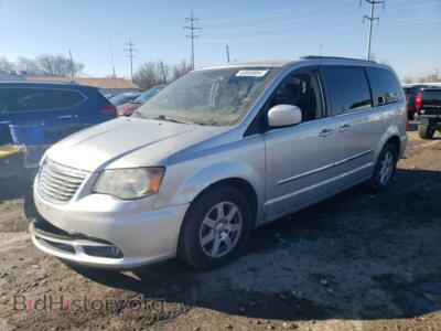 2011 Chrysler MINIVAN Touring, серебристый — VIN 2A4RR5DG4BR768343, Copart