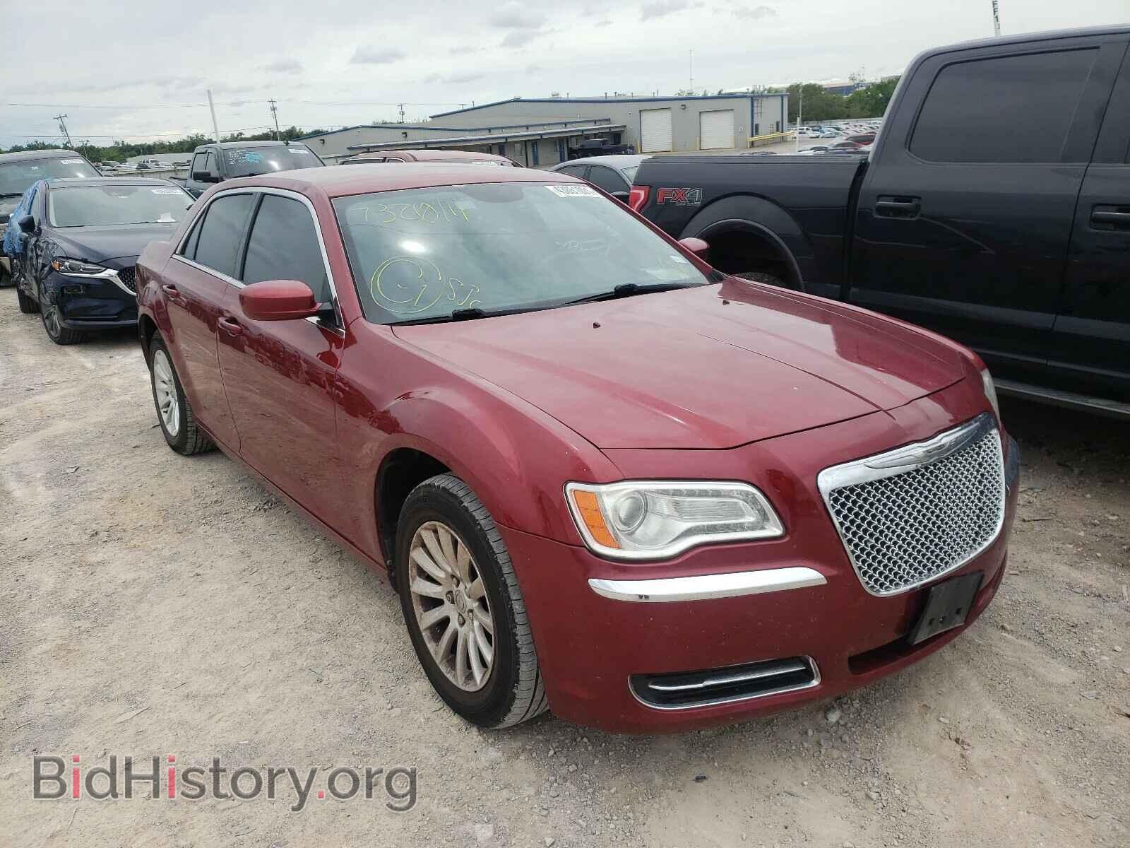 Фотография 2C3CCAAG4DH732014 - CHRYSLER 300 2013