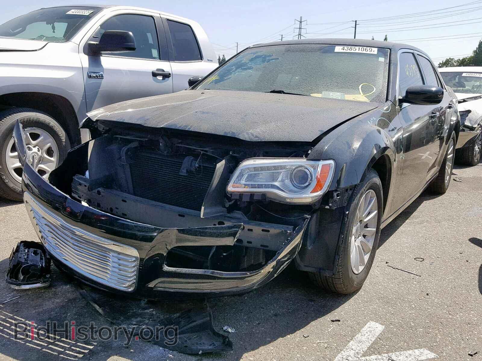 2012 CHRYSLER 300 - VIN: 2C3CCAAG3CH231694 - Фото 2