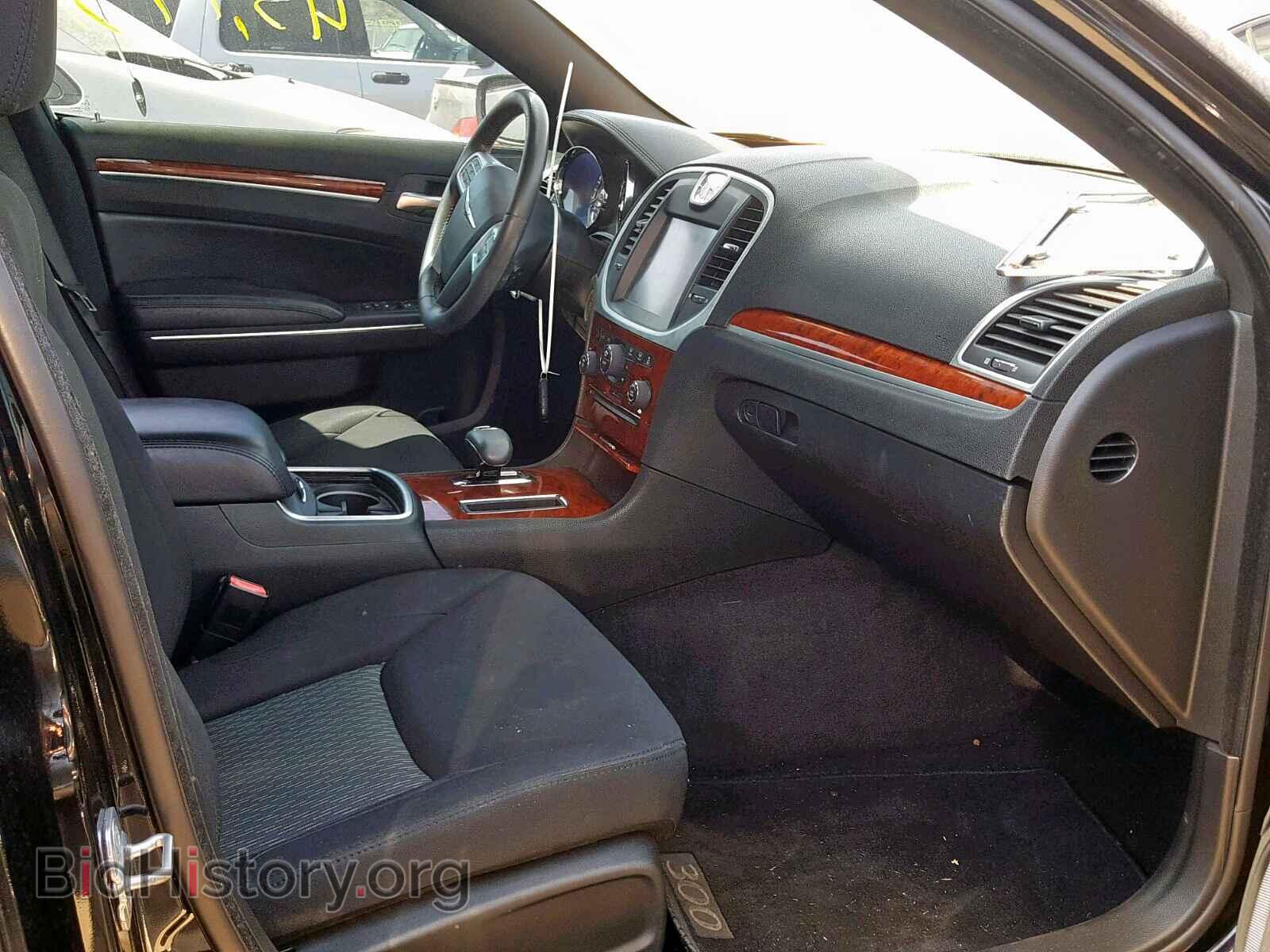 2012 CHRYSLER 300 - VIN: 2C3CCAAG3CH231694 - Фото 5
