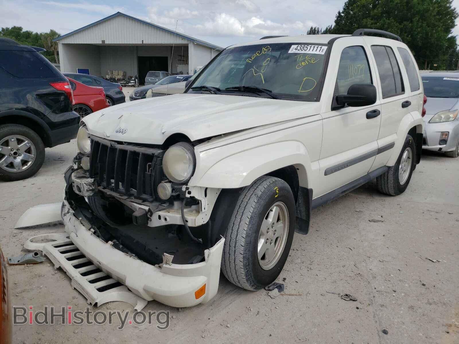 2007 JEEP LIBERTY - VIN: 1J4GK48K77W715543 - Фото 2