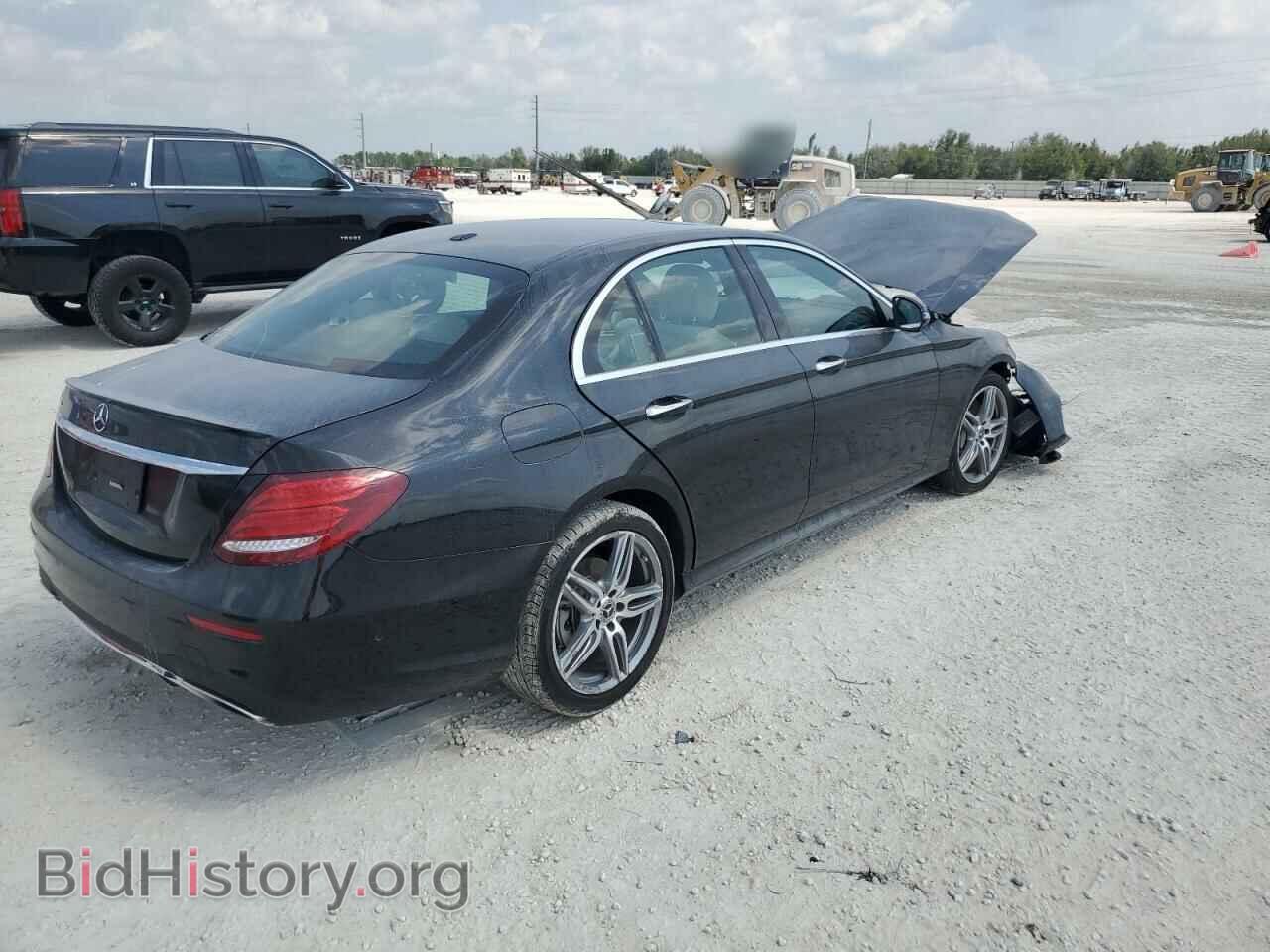 2019 MERCEDES-BENZ E-CLASS - VIN: WDDZF4JB1KA525164 - Фото 3