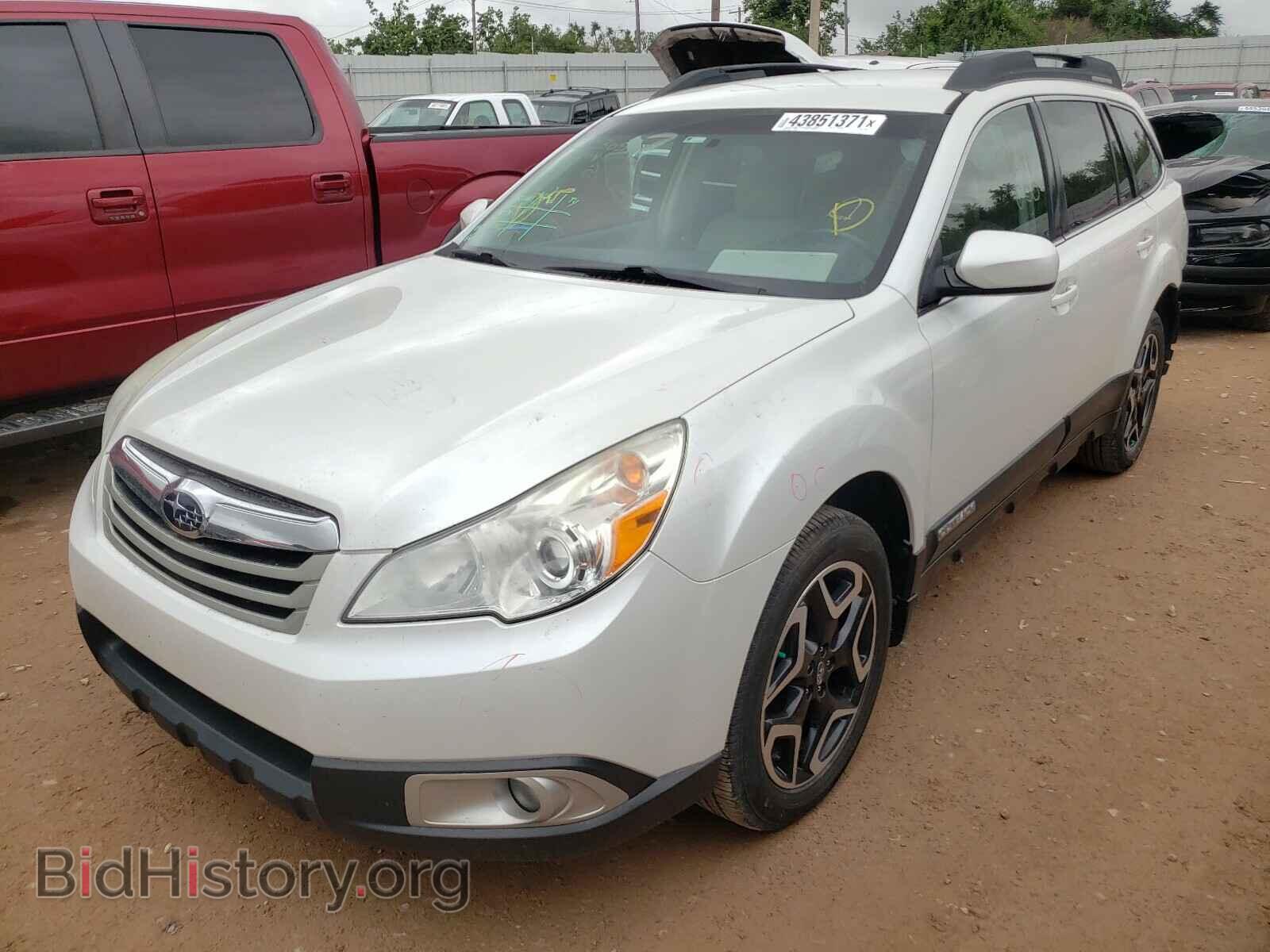 2012 SUBARU OUTBACK - VIN: 4S4BRCBC7C3252365 - Photo 2