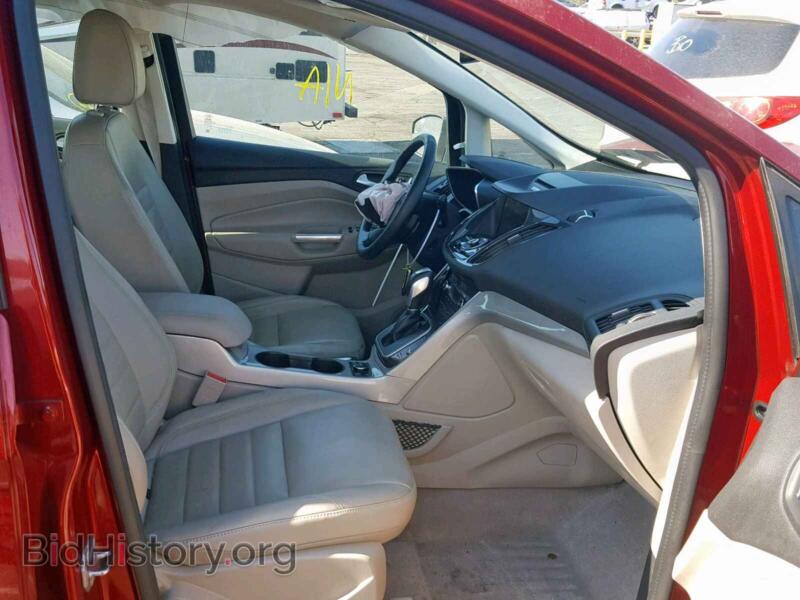 2015 Ford CMAX (VIN 1FADP5BU4FL113196) — фото 5 из 10