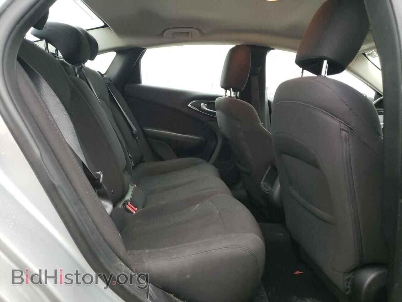 2015 CHRYSLER 200 - VIN: 1C3CCCAB7FN685801 - Фото 10