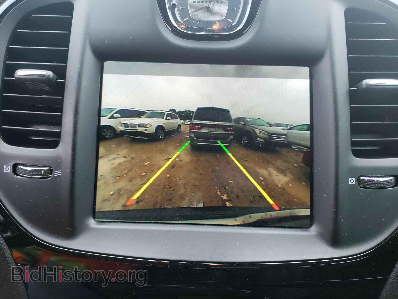 2017 CHRYSLER 300 - VIN: 2C3CCABT8HH617787 - Фото 9