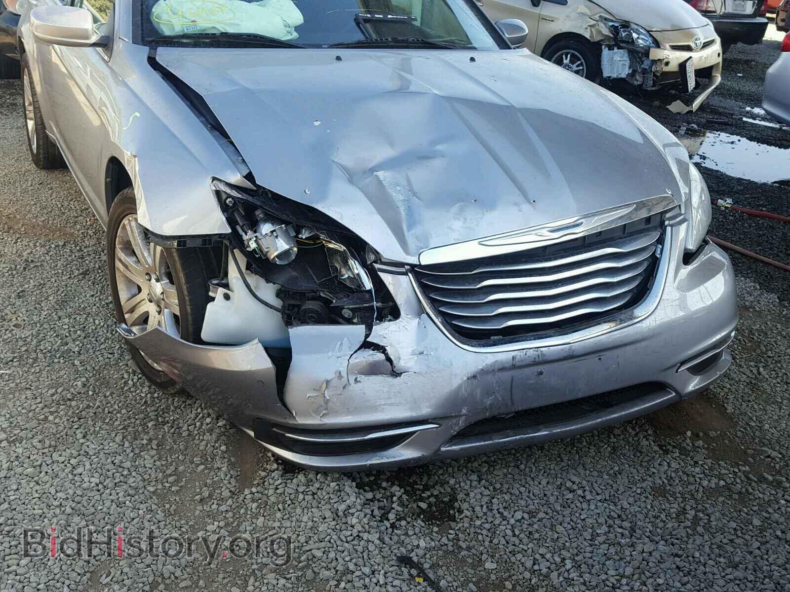 2013 CHRYSLER 200 - VIN: 1C3CCBABXDN670555 - Фото 9