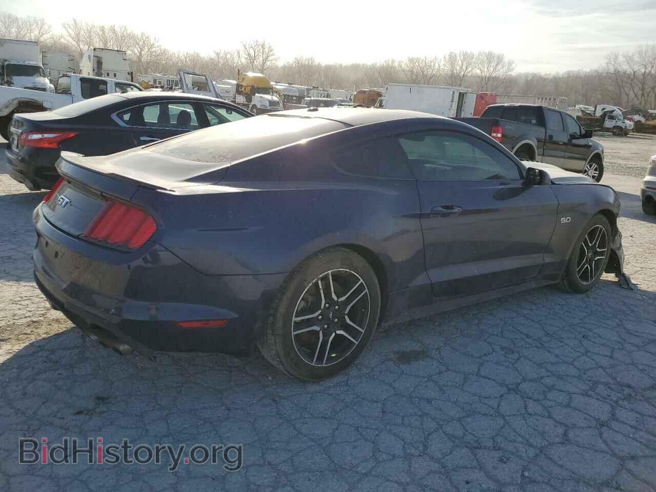 2019 FORD MUSTANG - VIN: 1FA6P8CF5K5192984 - Фото 3