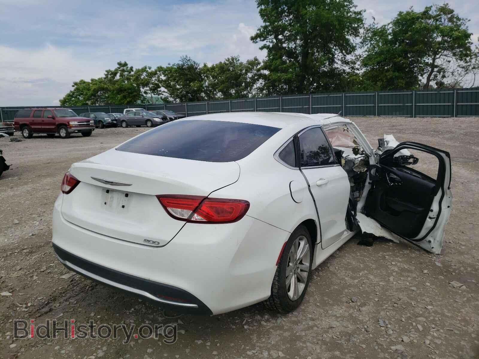 2015 CHRYSLER 200 - VIN: 1C3CCCAB1FN577707 - Photo 4