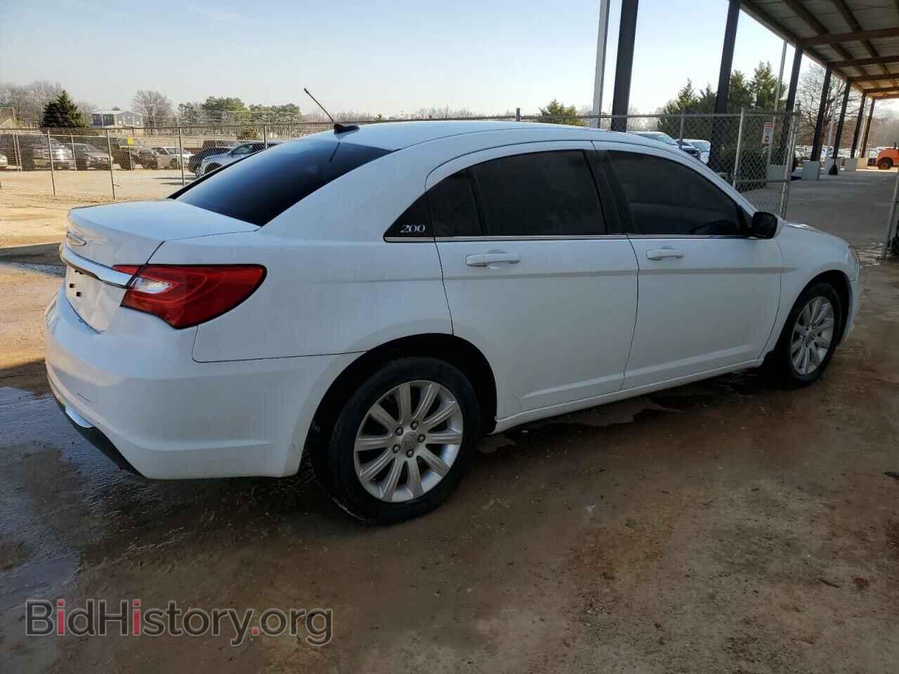 2013 CHRYSLER 200 - VIN: 1C3CCBBB7DN588801 - Фото 3
