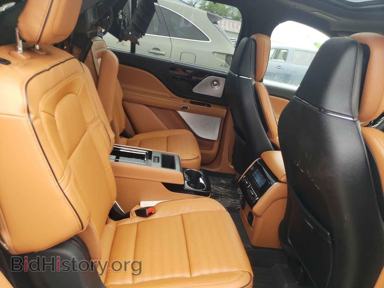 2021 LINCOLN AVIATOR - VIN: 5LM5J9XC8MGL02262 - Photo 6