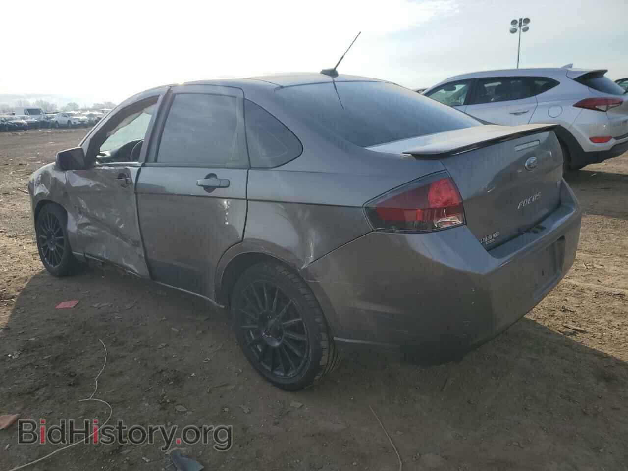 2011 FORD FOCUS - VIN: 1FAHP3GN6BW160939 - Фото 2