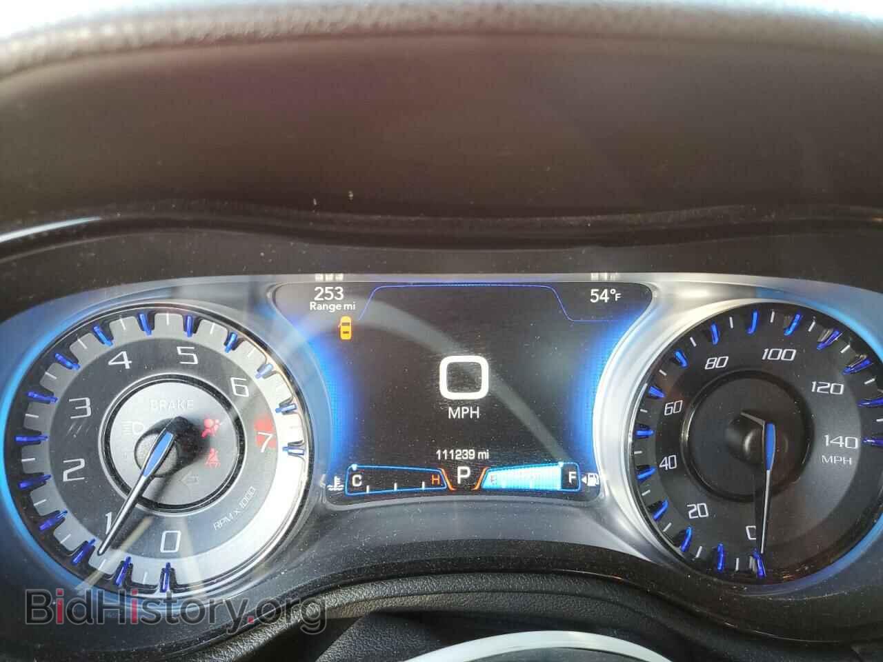 2015 CHRYSLER 300 - VIN: 2C3CCABG4FH797334 - Фото 9