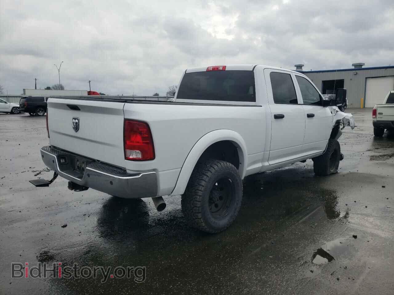 2015 RAM All Models - VIN: 3C6UR5CL5FG709013 - Photo 3