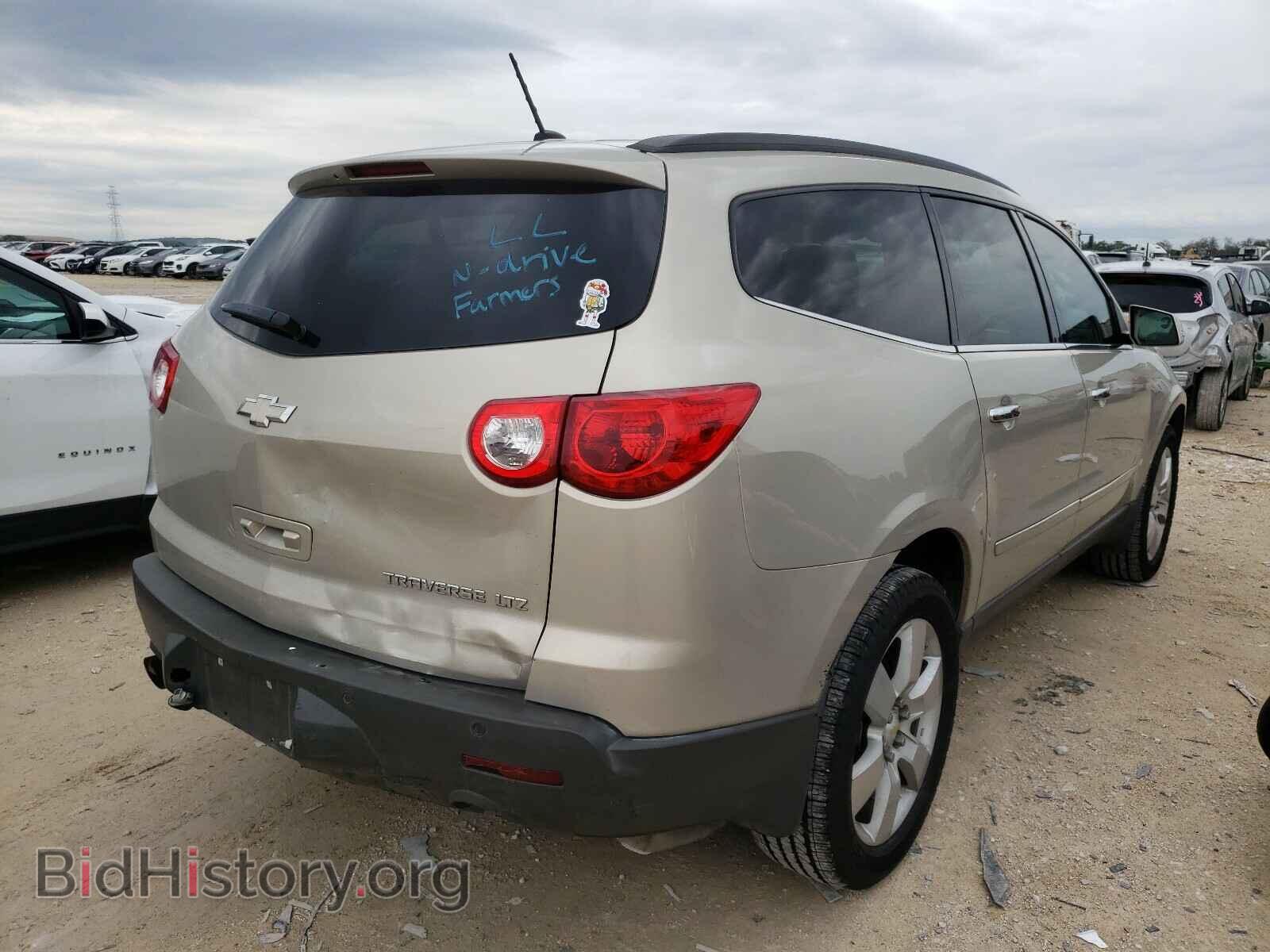2012 CHEVROLET TRAVERSE - VIN: 1GNKRLED9CJ295200 - Фото 4