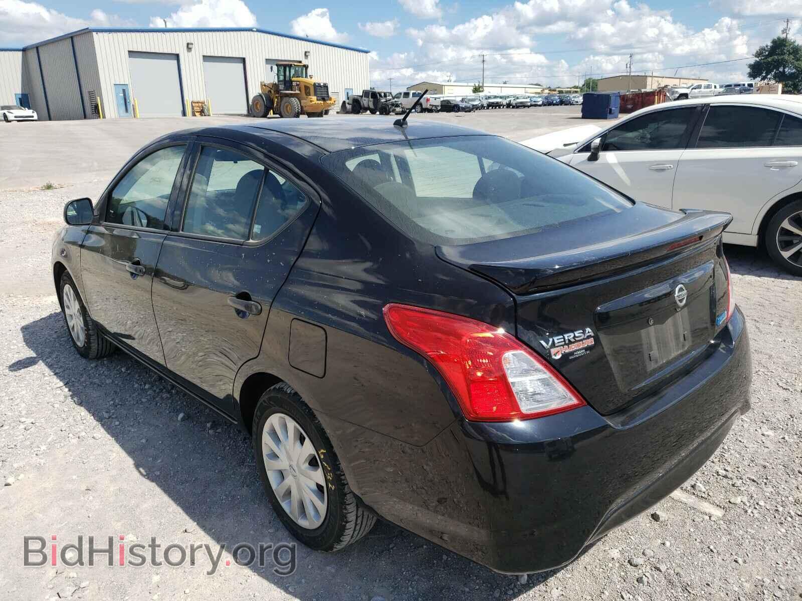 2015 NISSAN VERSA - VIN: 3N1CN7AP5FL885331 - Фото 3