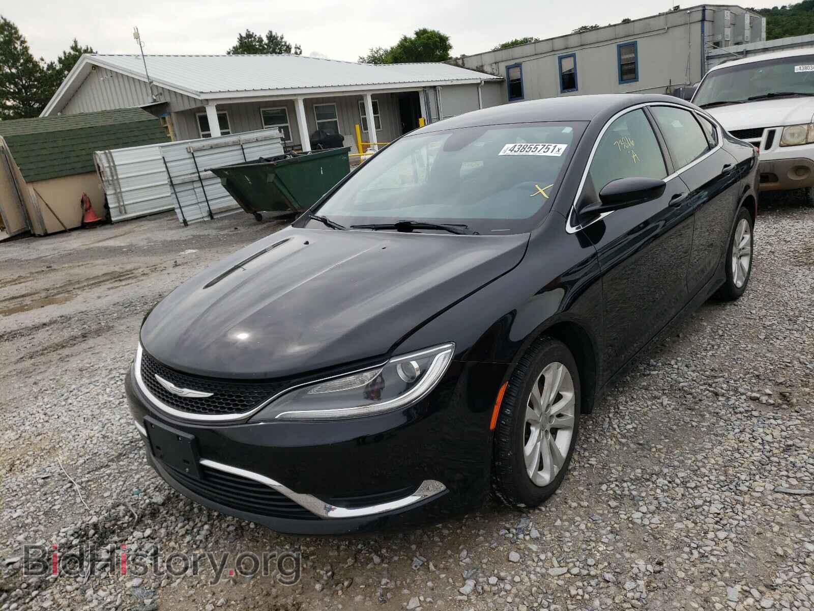 2015 CHRYSLER 200 - VIN: 1C3CCCAB0FN555651 - Фото 2