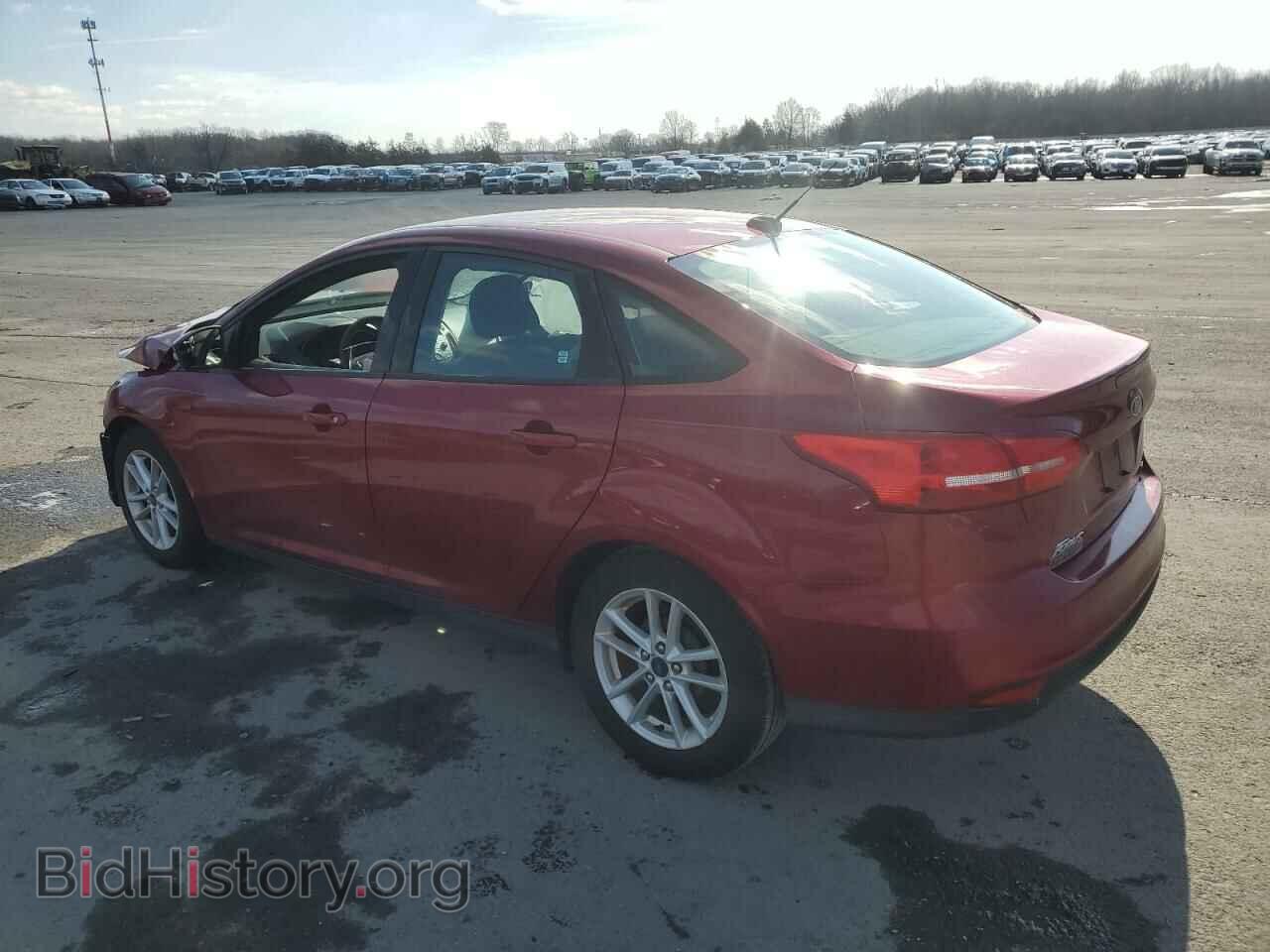 2017 FORD FOCUS - VIN: 1FADP3F2XHL305674 - Фото 2