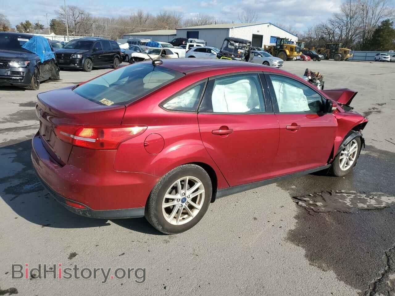 2017 FORD FOCUS - VIN: 1FADP3F2XHL305674 - Фото 3