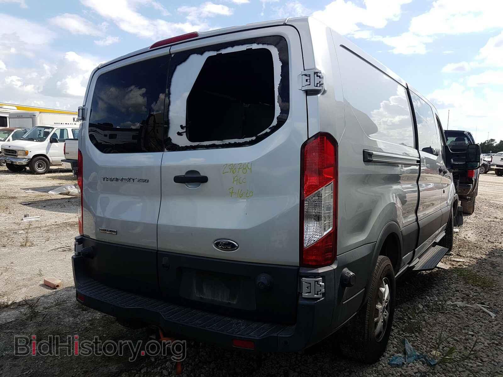 2017 FORD TRANSIT CO - VIN: 1FTYR2YV2HKA83483 - Фото 4
