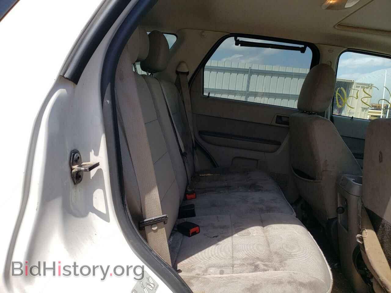 2011 FORD ESCAPE - VIN: 1FMCU9DG8BKA44005 - Фото 6